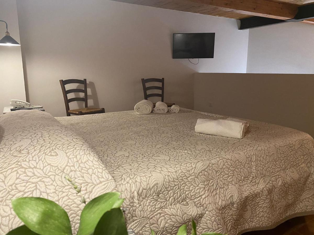Agriturismo Feudo Tudia Landro Bagian luar foto